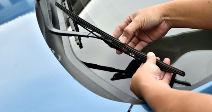 7 Cara Merawat Wiper Mobil Biar Tetap Bersih, Awet, dan Nggak Ngelap Asal - 7 Cara Merawat Wiper Mobil Biar Tetap Bersih, Awet, dan Nggak Ngelap Asal