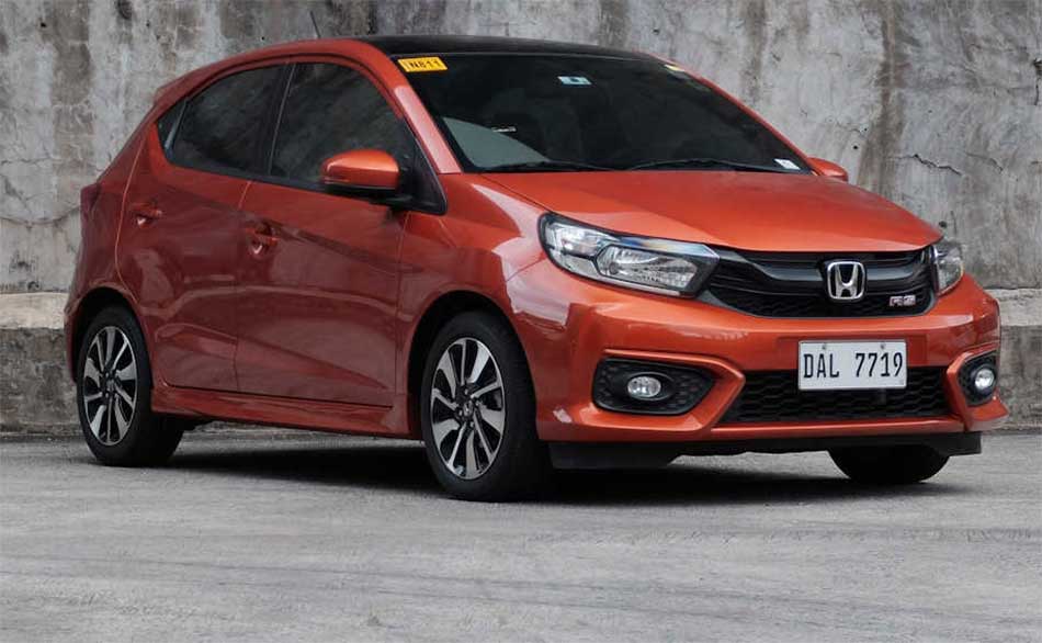 7 Perbedaan Honda Brio Satya vs RS: Pilih yang Irit atau Sporty?