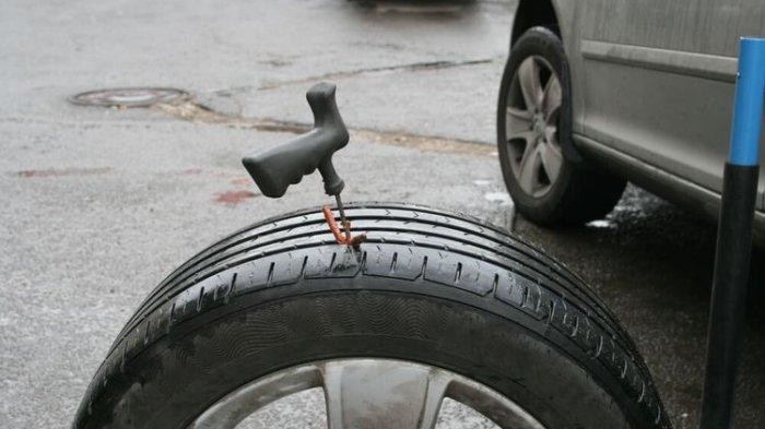 Jangan Panik! Ini Cara Menangani Ban Mobil Pecah Saat Berkendara - Jangan Panik! Ini Cara Menangani Ban Mobil Pecah Saat Berkendara
